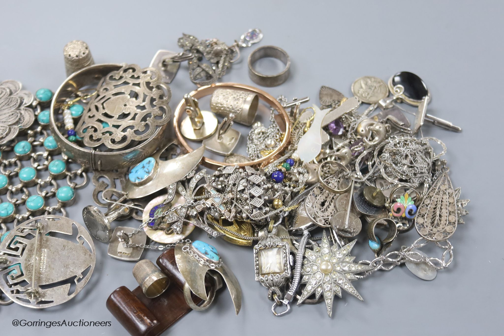 Assorted mainly silver and white metal jewellery.